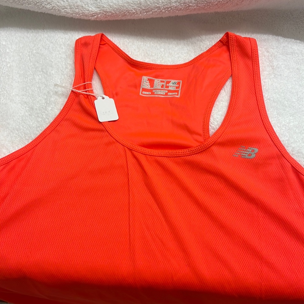 New balance work out tank women’s size large